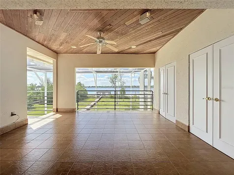 1861 Edgewater Drive Mount Dora FL 32757