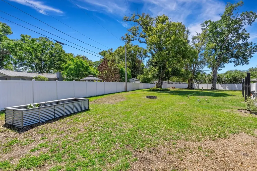 1112 Newport Avenue Lakeland FL 33801
