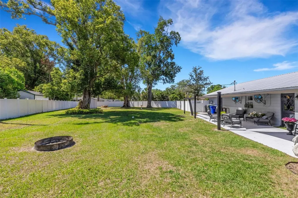 1112 Newport Avenue Lakeland FL 33801
