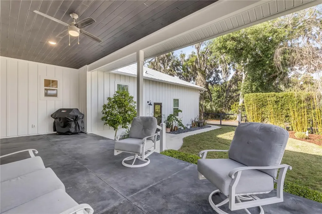 1817 Cattail Circle New Smyrna Beach FL 32168