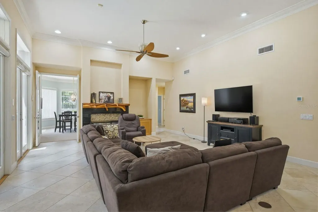 976 Cypress Cove Way Tarpon Springs FL 34688