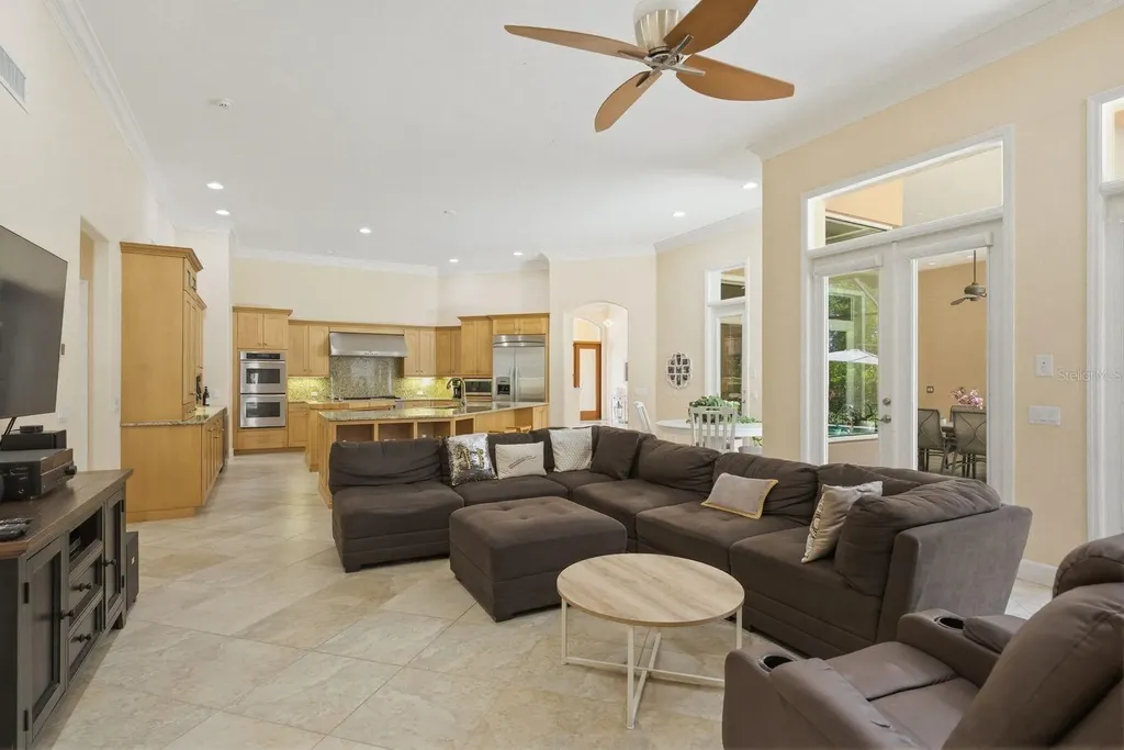 976 Cypress Cove Way Tarpon Springs FL 34688
