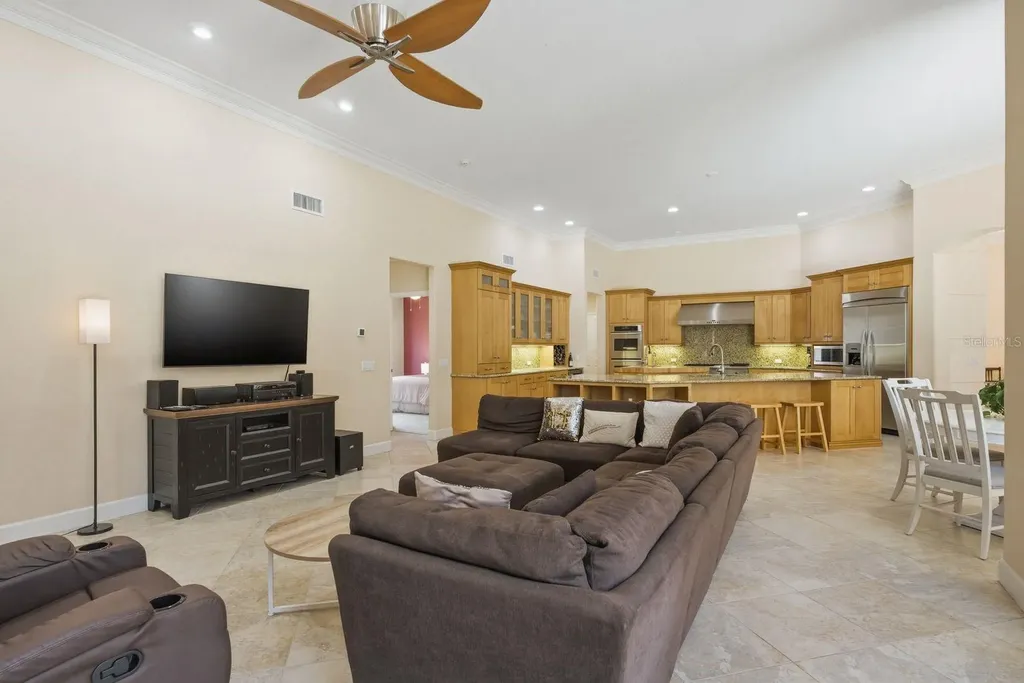 976 Cypress Cove Way Tarpon Springs FL 34688