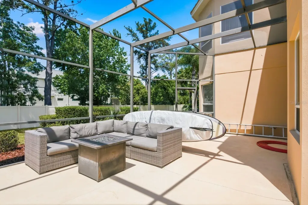 976 Cypress Cove Way Tarpon Springs FL 34688