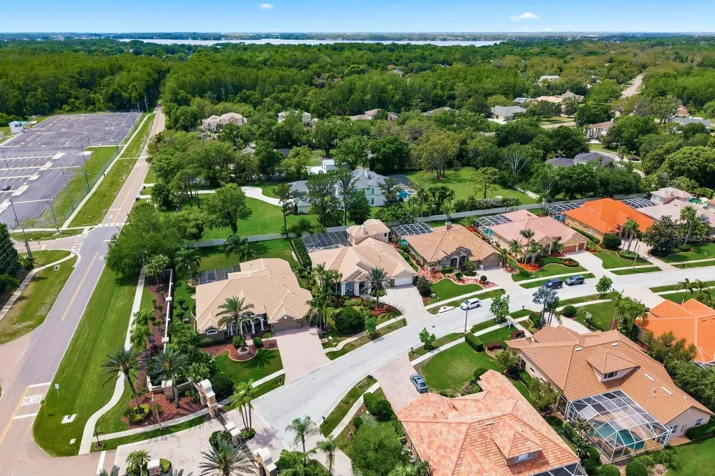 976 Cypress Cove Way Tarpon Springs FL 34688