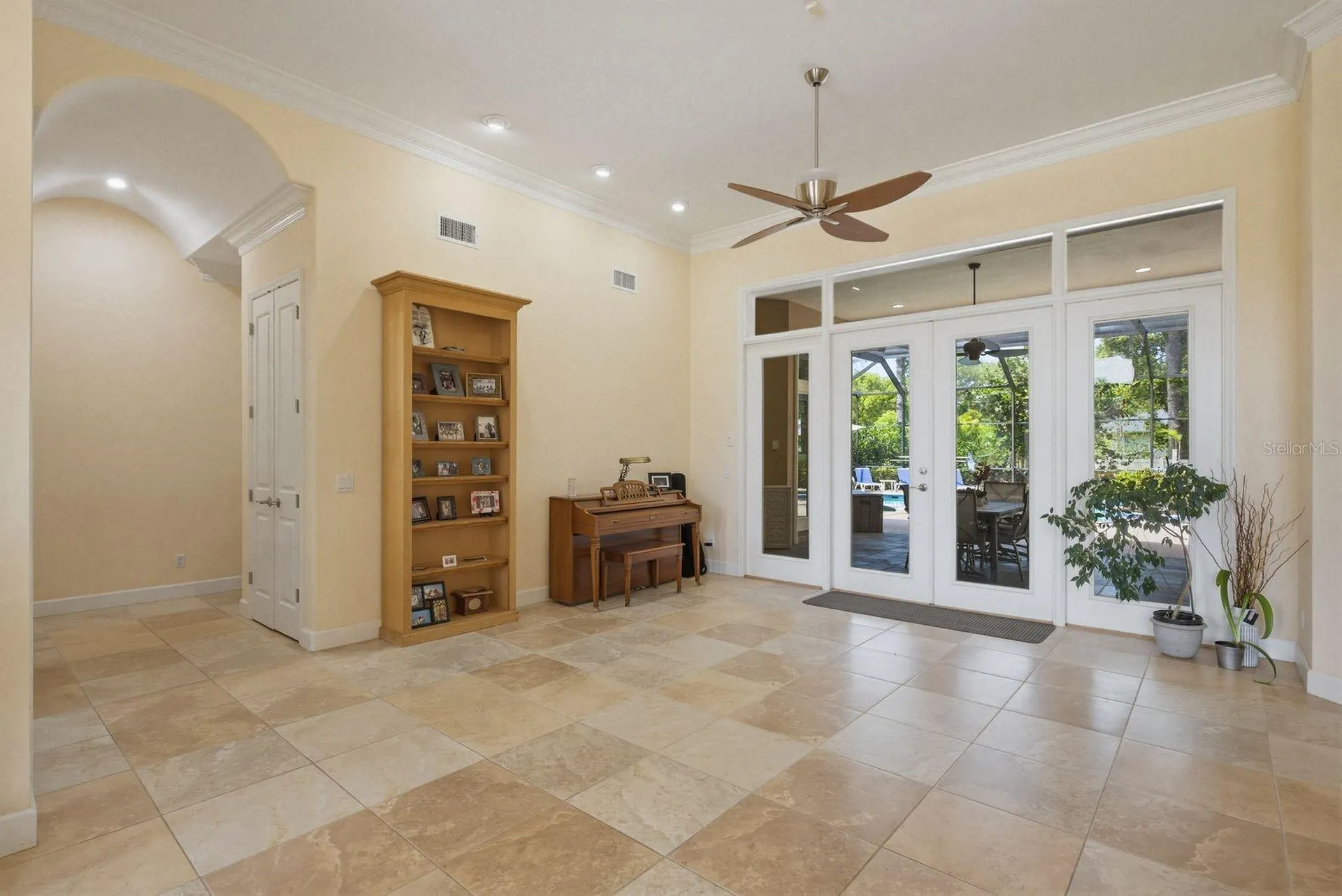 976 Cypress Cove Way Tarpon Springs FL 34688