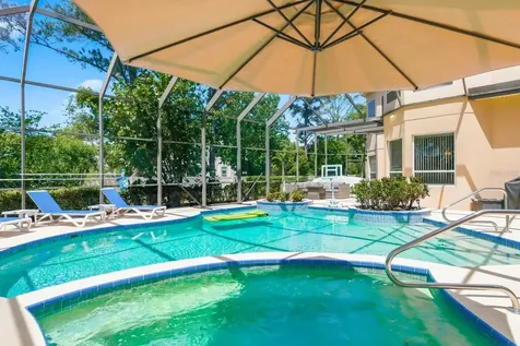 976 Cypress Cove Way Tarpon Springs FL 34688