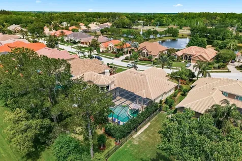 976 Cypress Cove Way Tarpon Springs FL 34688