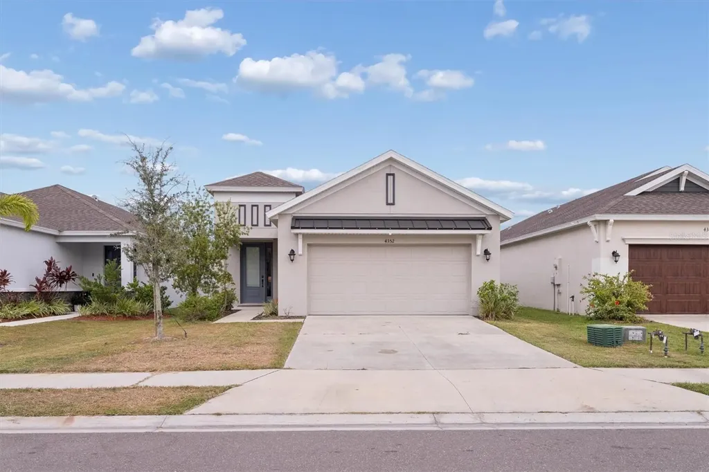 4352 Reisswood Loop Palmetto FL 34221