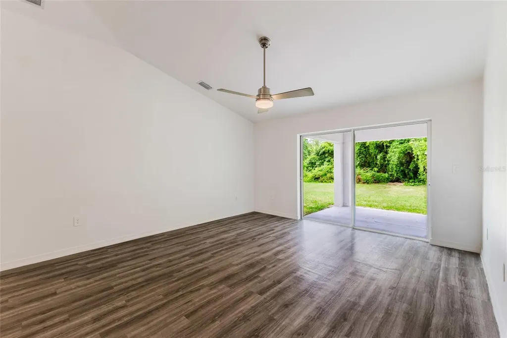 3717 Village Avenue North Port FL 34291