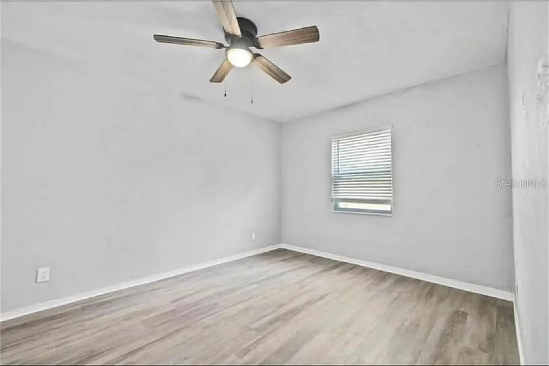 2904 Emerson Avenue S St Petersburg FL 33712