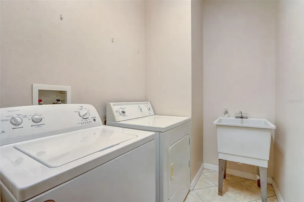 1305 Sandstone Run Sanford FL 32771