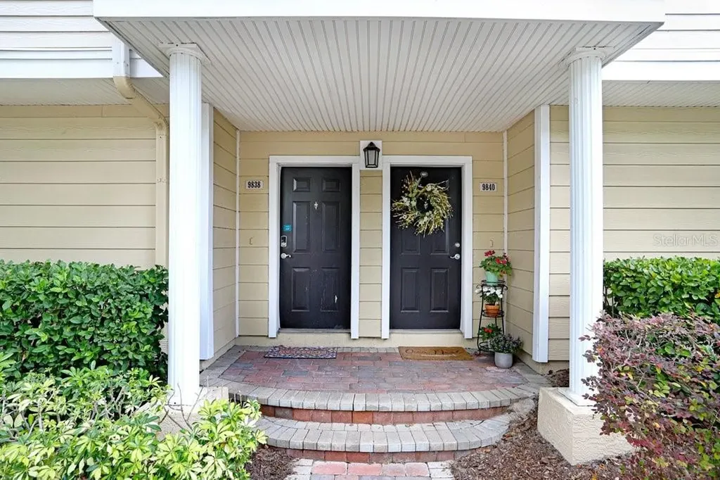 9838 W Park Village Drive Tampa FL 33626