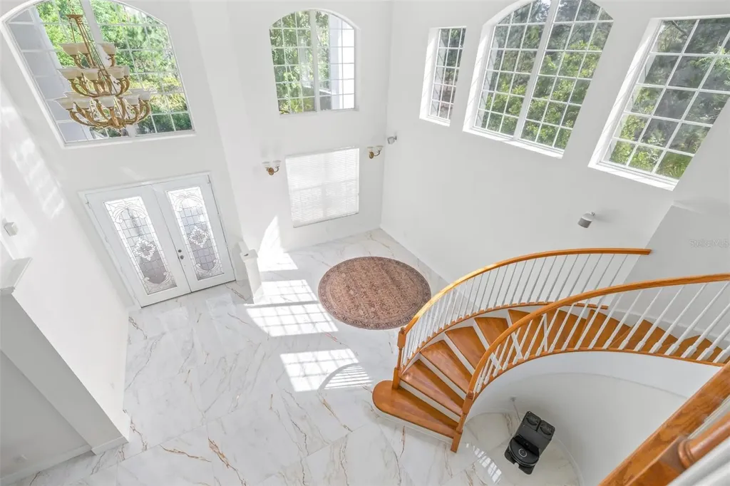 10102 Deercliff Drive Tampa FL 33647