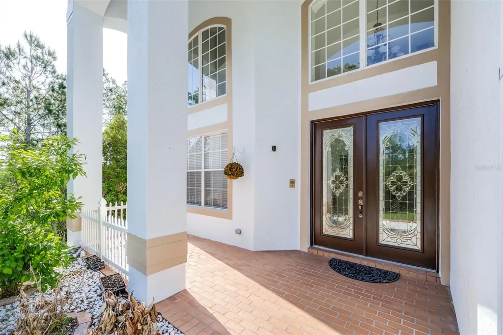 10102 Deercliff Drive Tampa FL 33647