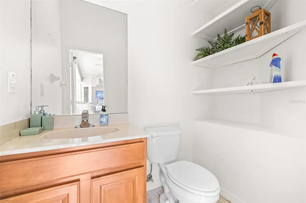 10102 Deercliff Drive Tampa FL 33647