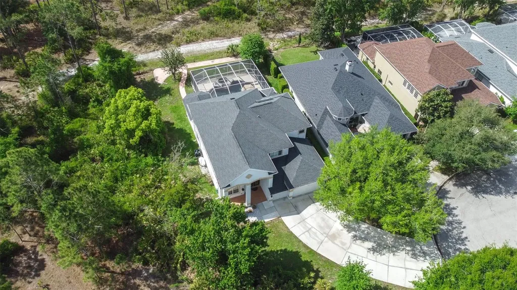 10102 Deercliff Drive Tampa FL 33647