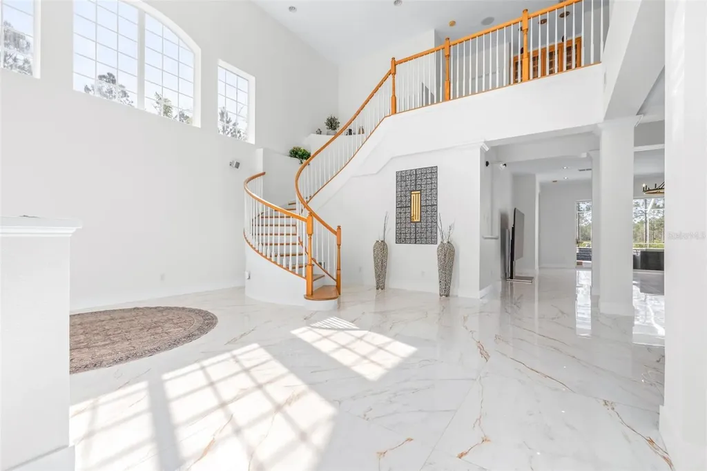 10102 Deercliff Drive Tampa FL 33647