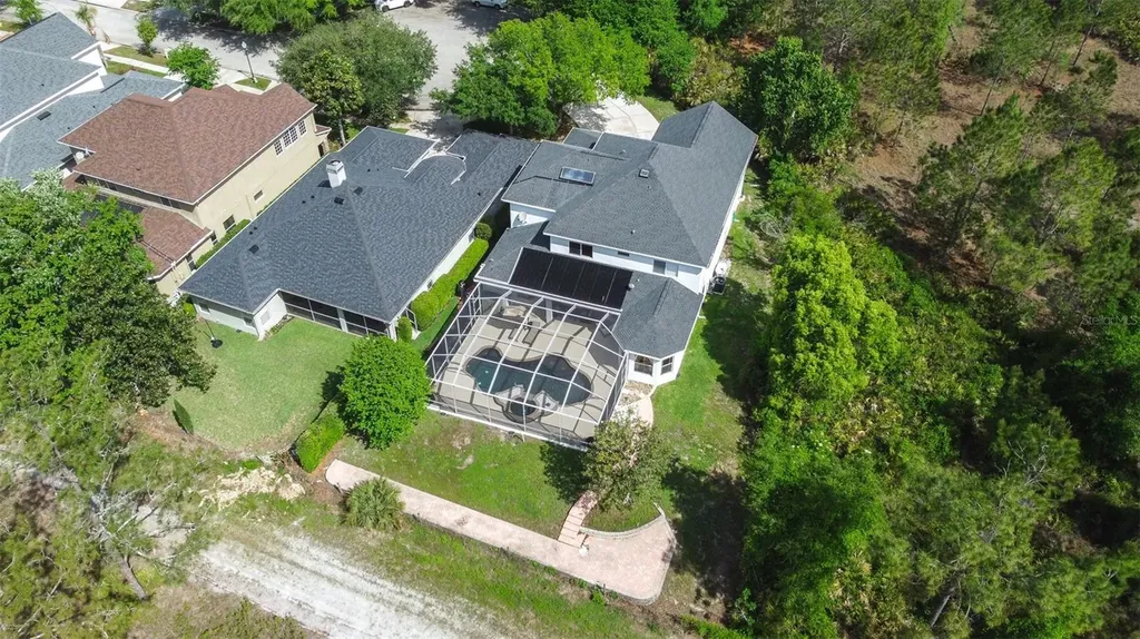10102 Deercliff Drive Tampa FL 33647