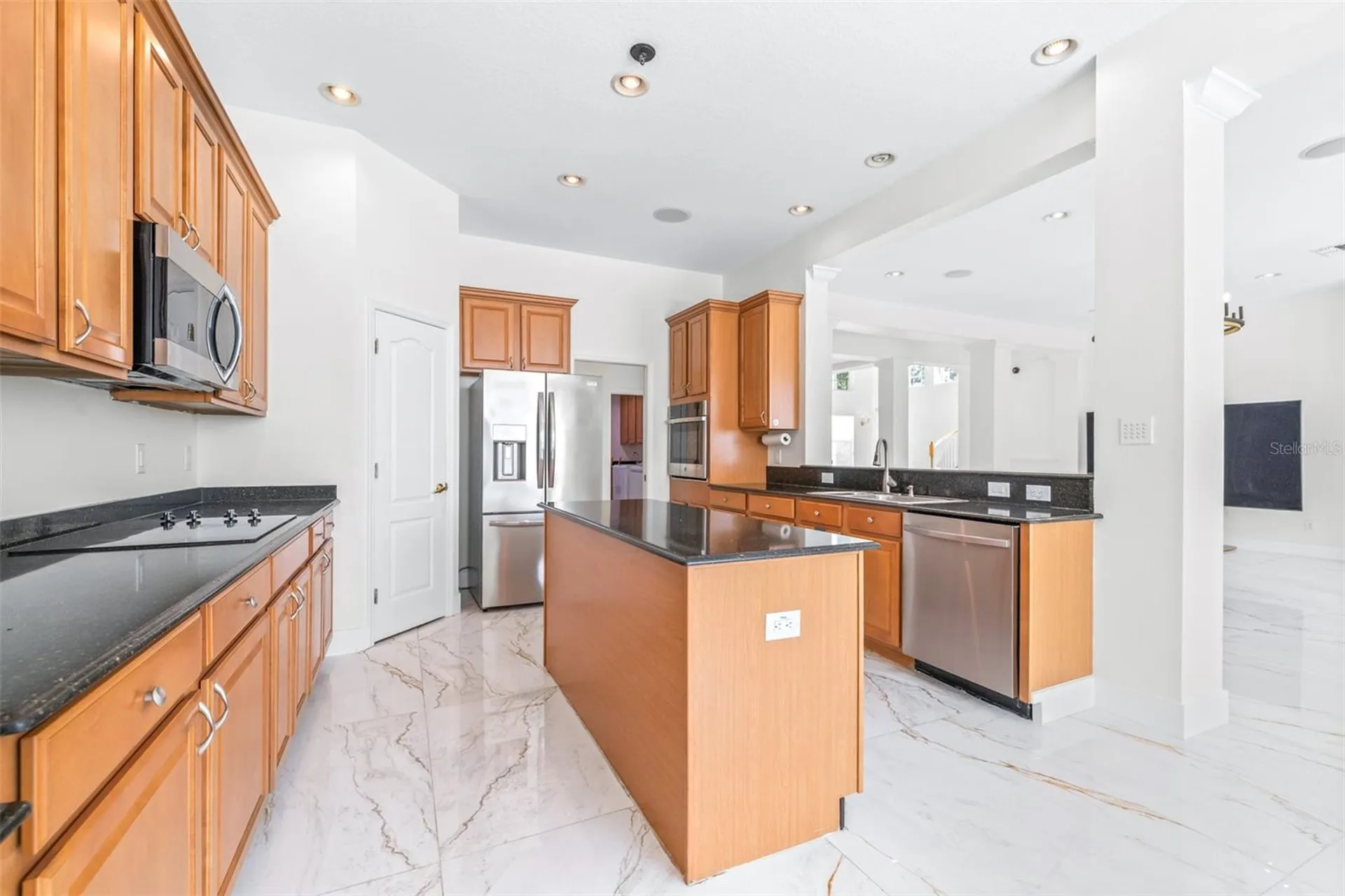 10102 Deercliff Drive Tampa FL 33647
