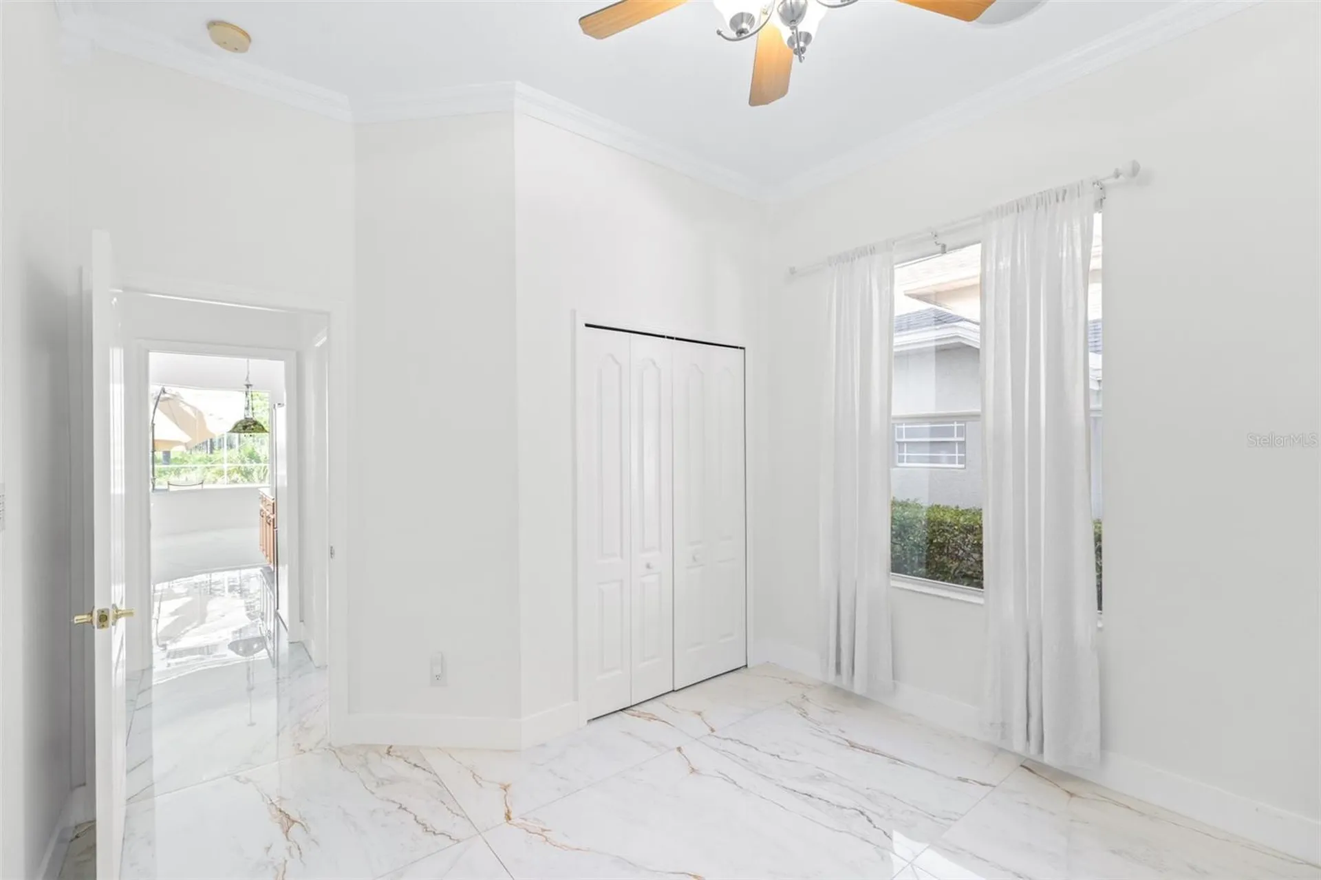 10102 Deercliff Drive Tampa FL 33647