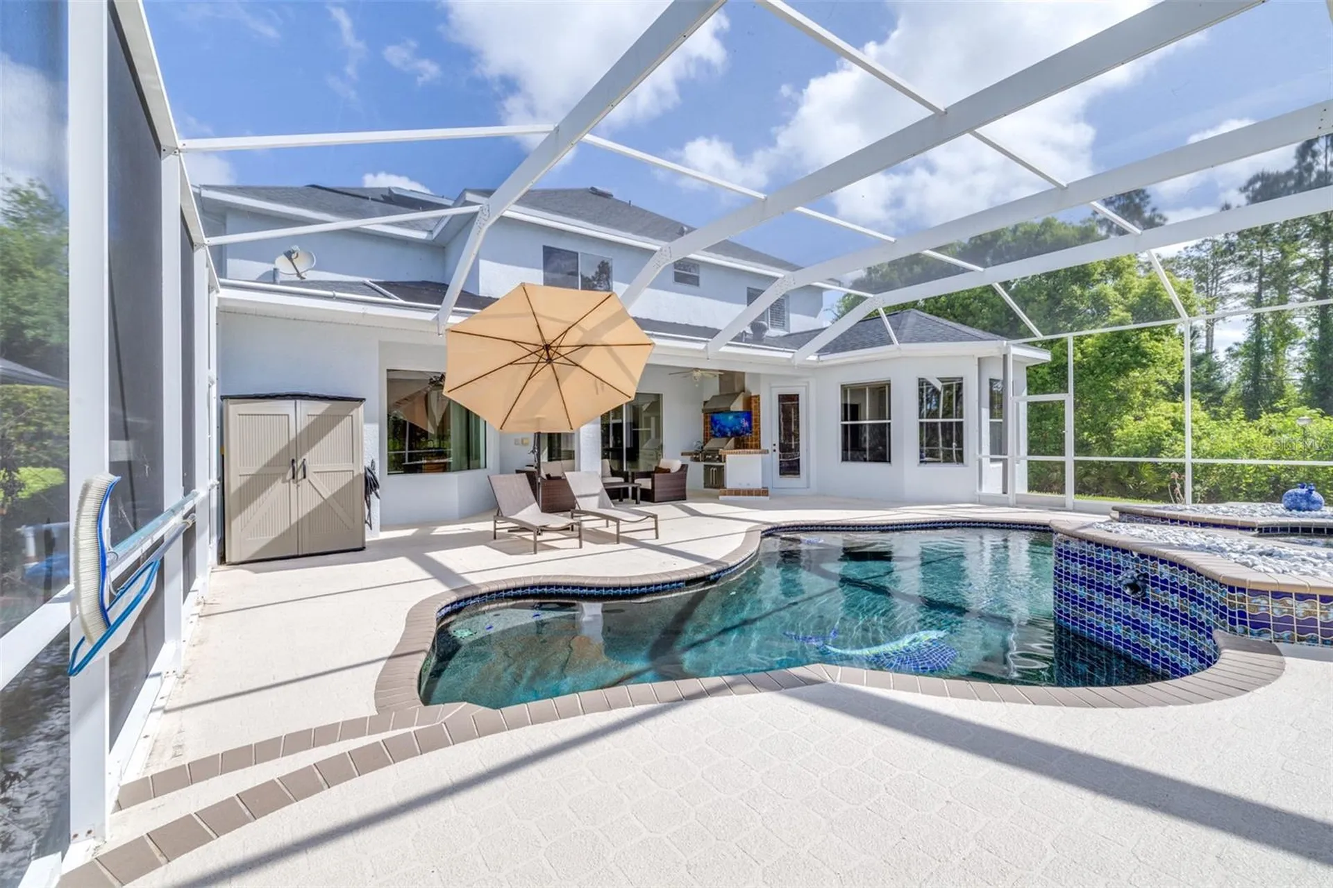10102 Deercliff Drive Tampa FL 33647