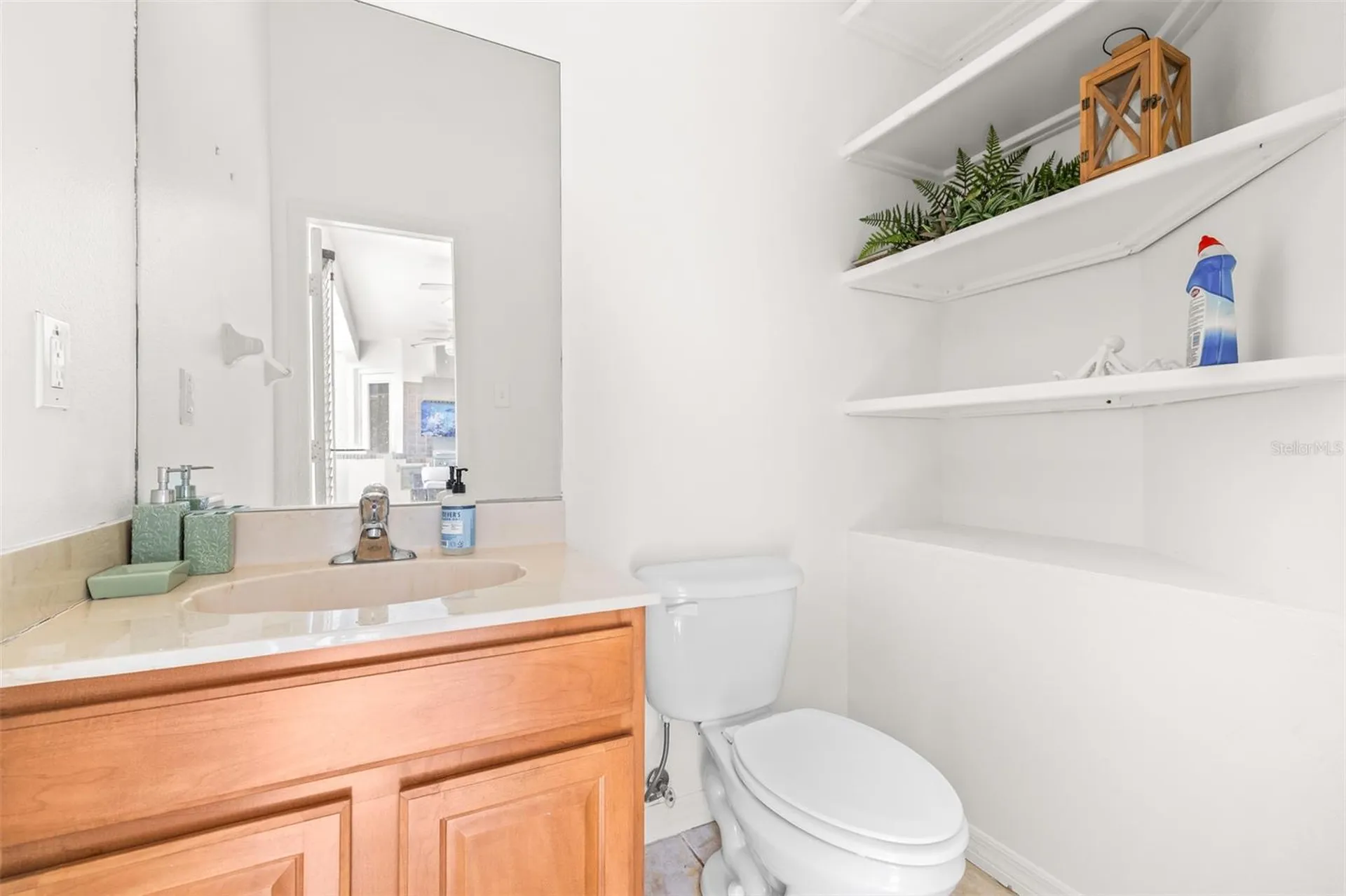 10102 Deercliff Drive Tampa FL 33647