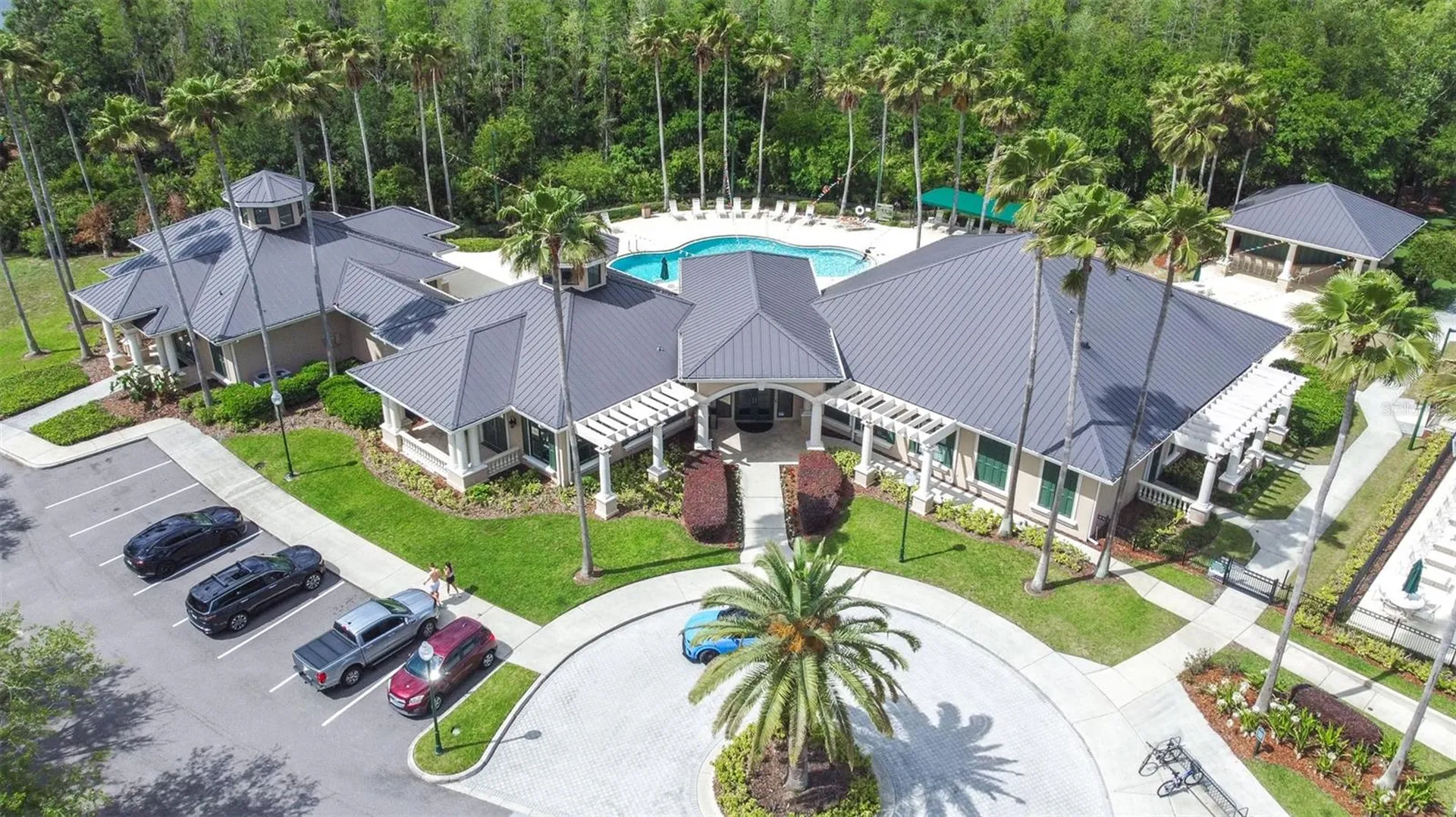 10102 Deercliff Drive Tampa FL 33647