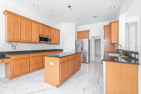 10102 Deercliff Drive Tampa FL 33647