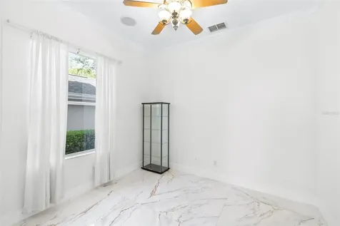 10102 Deercliff Drive Tampa FL 33647