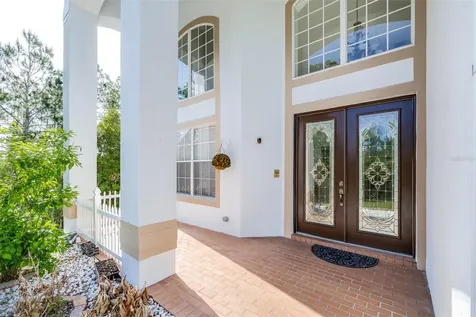 10102 Deercliff Drive Tampa FL 33647