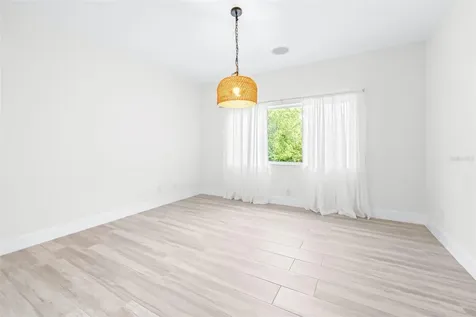 10102 Deercliff Drive Tampa FL 33647