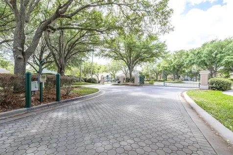 10102 Deercliff Drive Tampa FL 33647