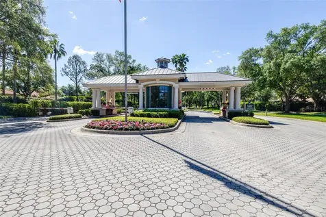 10102 Deercliff Drive Tampa FL 33647