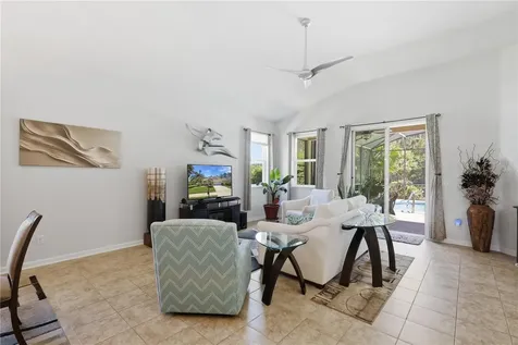124 S Hummingbird Place Palm Coast FL 32164