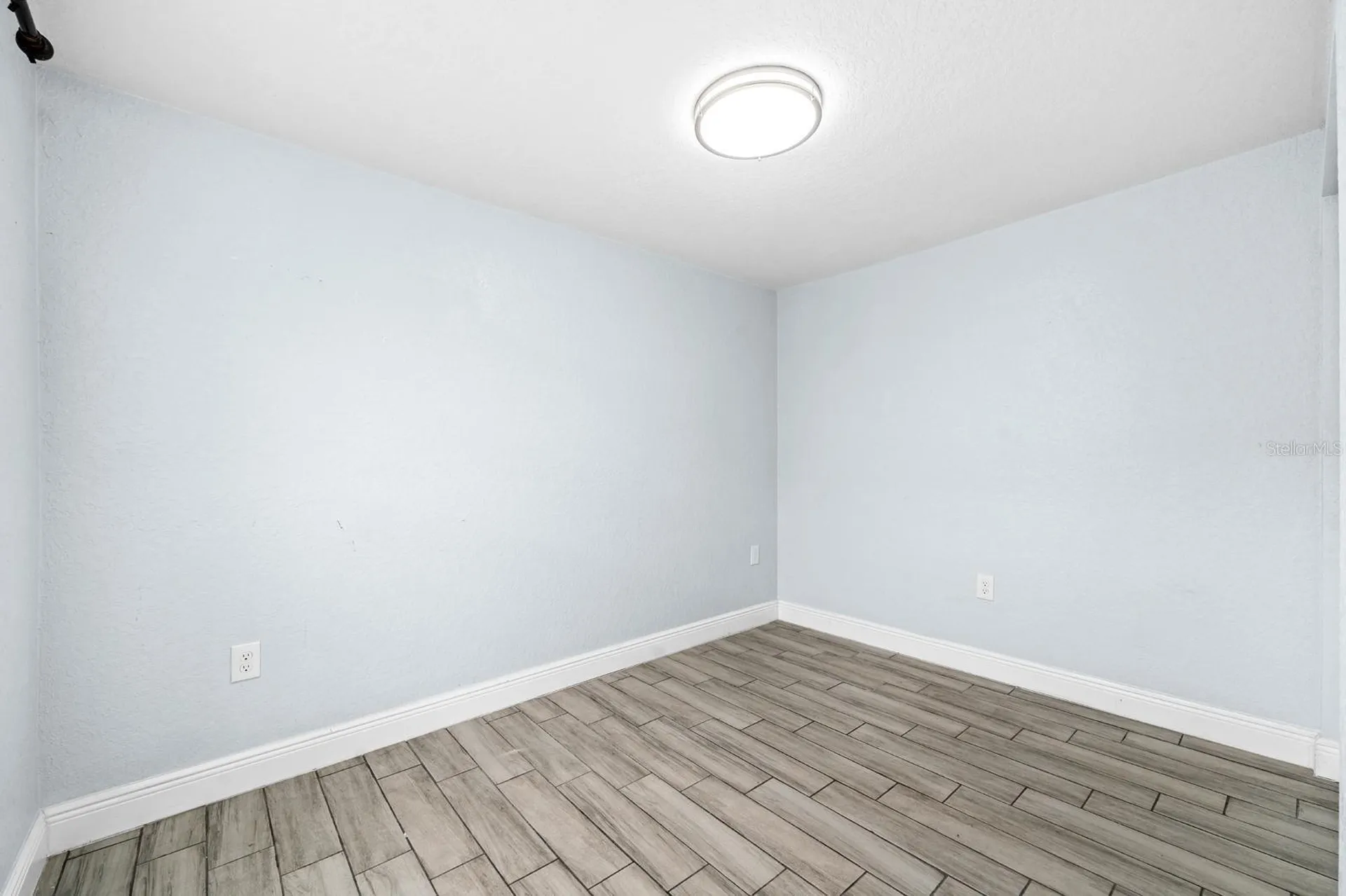 3605 W Iowa Avenue Tampa FL 33611