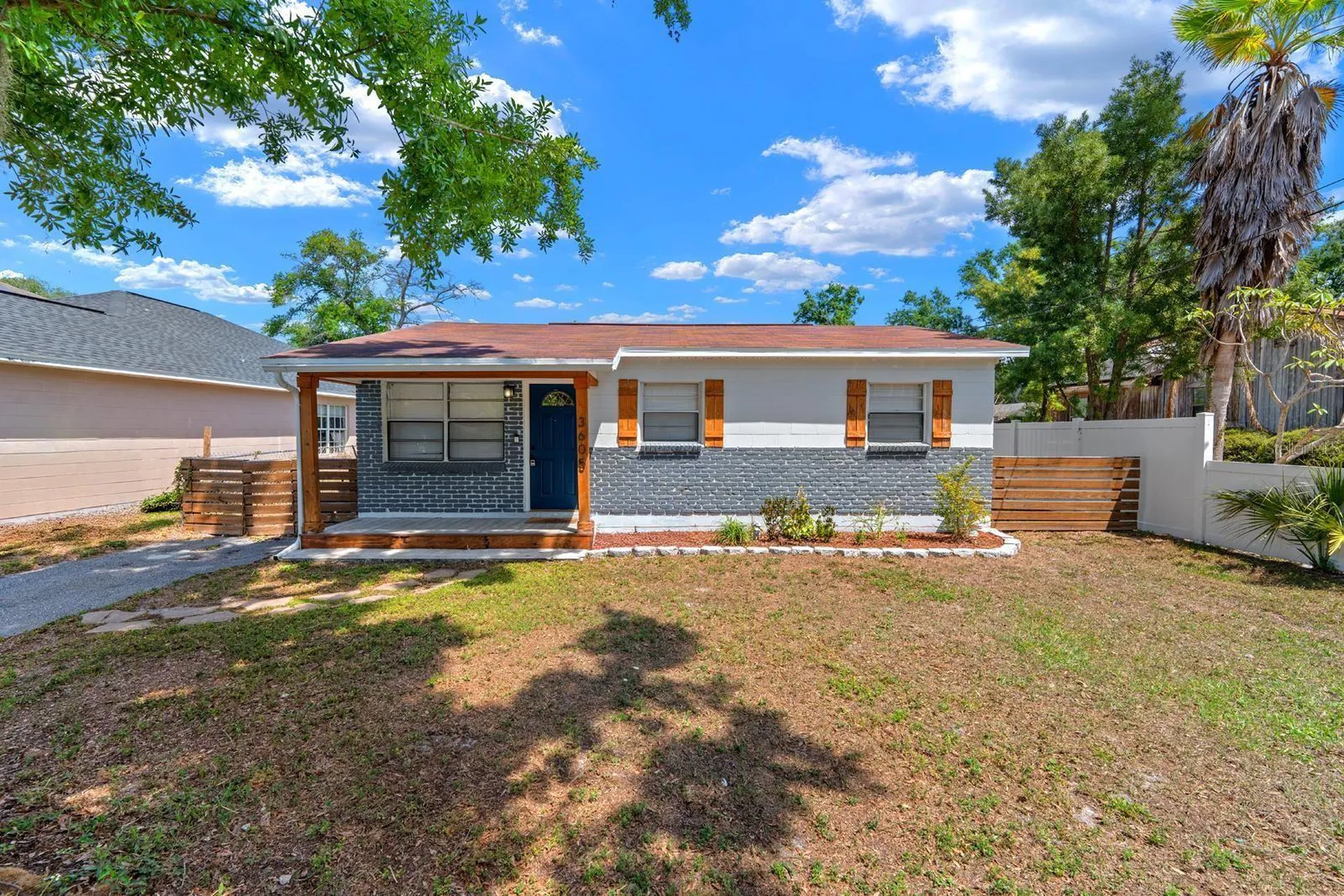 3605 W Iowa Avenue Tampa FL 33611