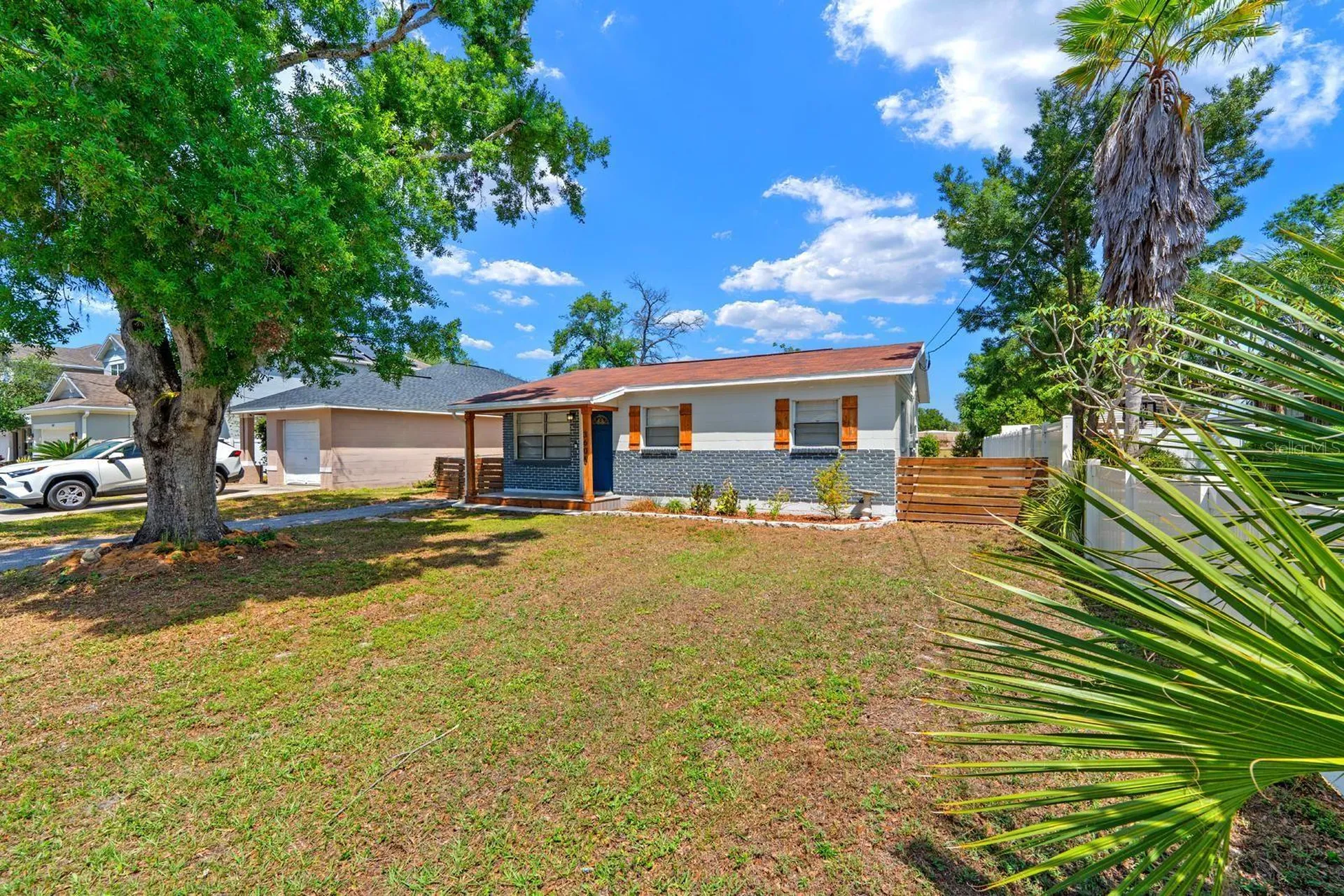 3605 W Iowa Avenue Tampa FL 33611