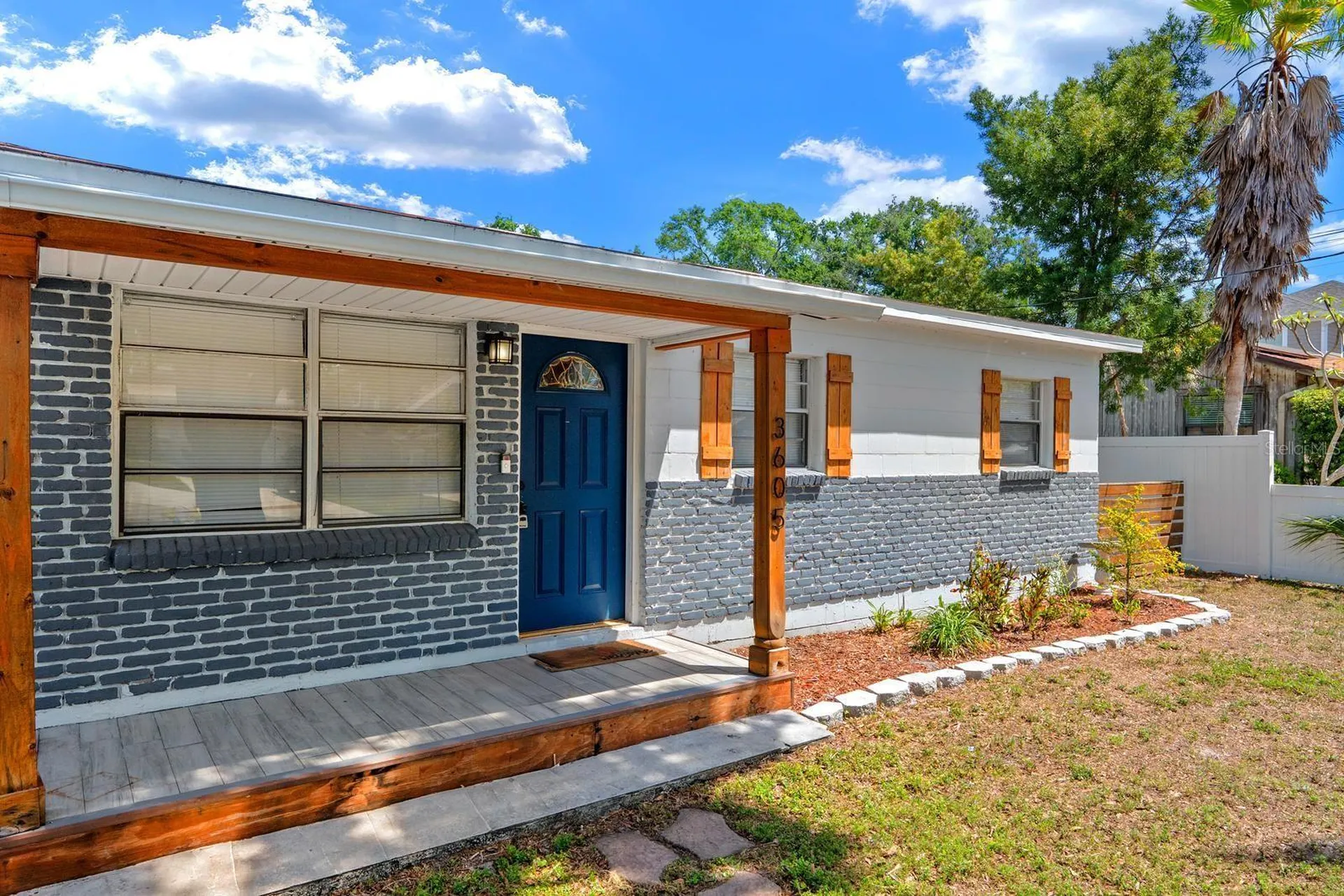 3605 W Iowa Avenue Tampa FL 33611