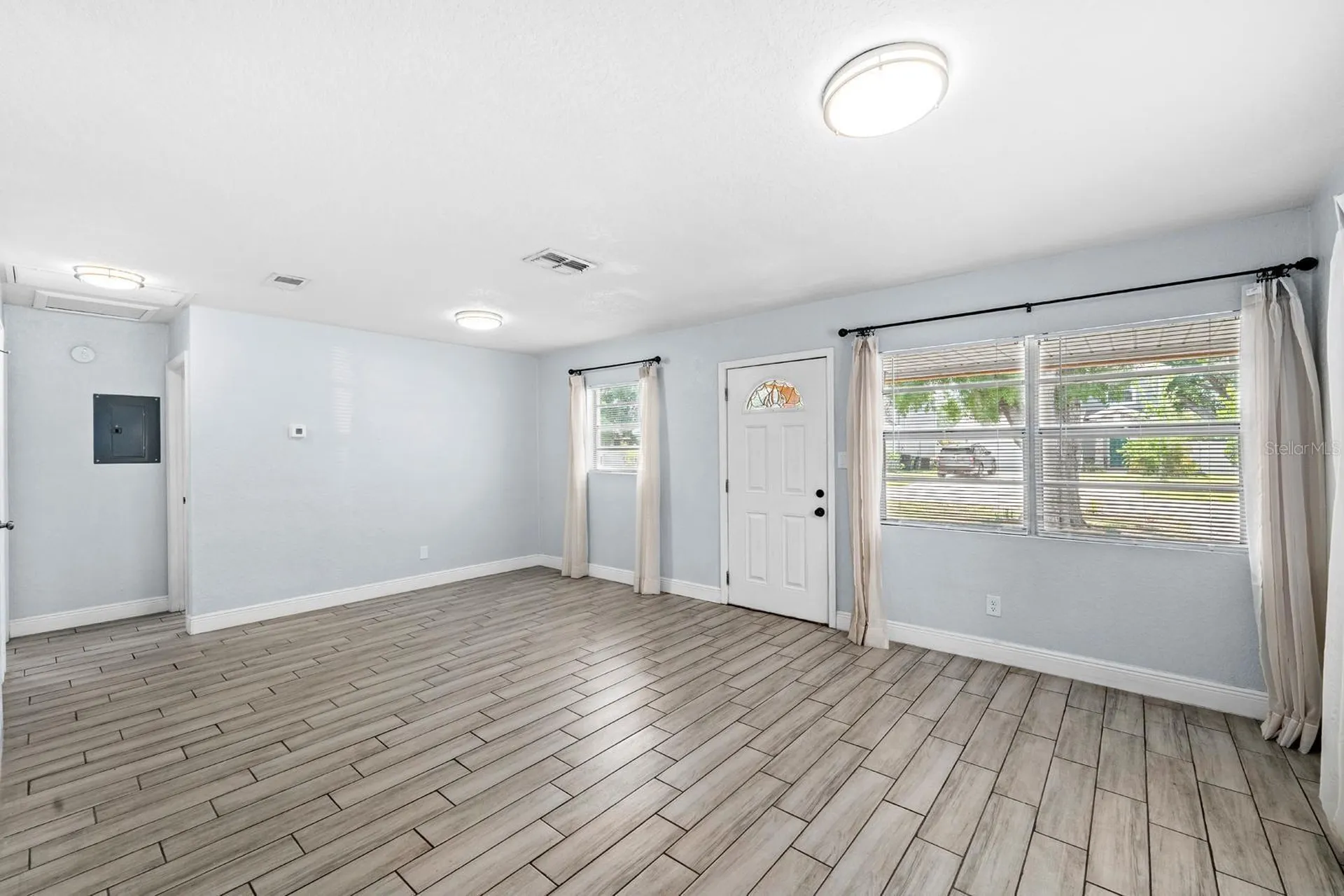 3605 W Iowa Avenue Tampa FL 33611