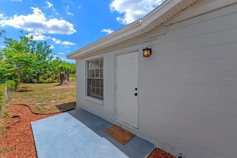 3605 W Iowa Avenue Tampa FL 33611