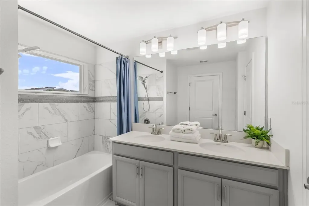 790 Pebble Beach Drive Davenport FL 33896