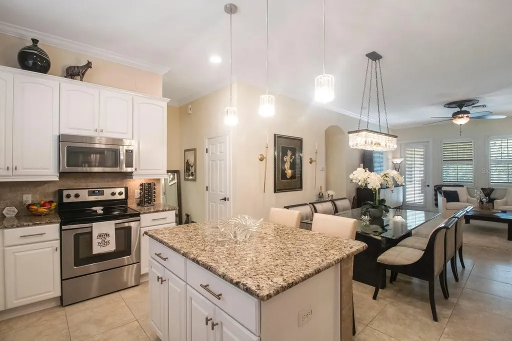 4884 Yacht Club Drive Tampa FL 33616