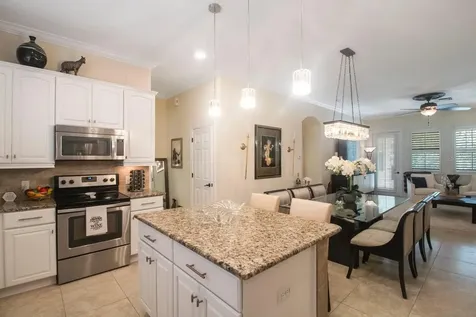 4884 Yacht Club Drive Tampa FL 33616