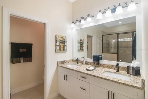 4884 Yacht Club Drive Tampa FL 33616