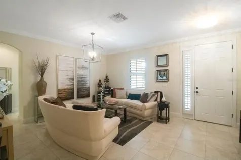 4884 Yacht Club Drive Tampa FL 33616