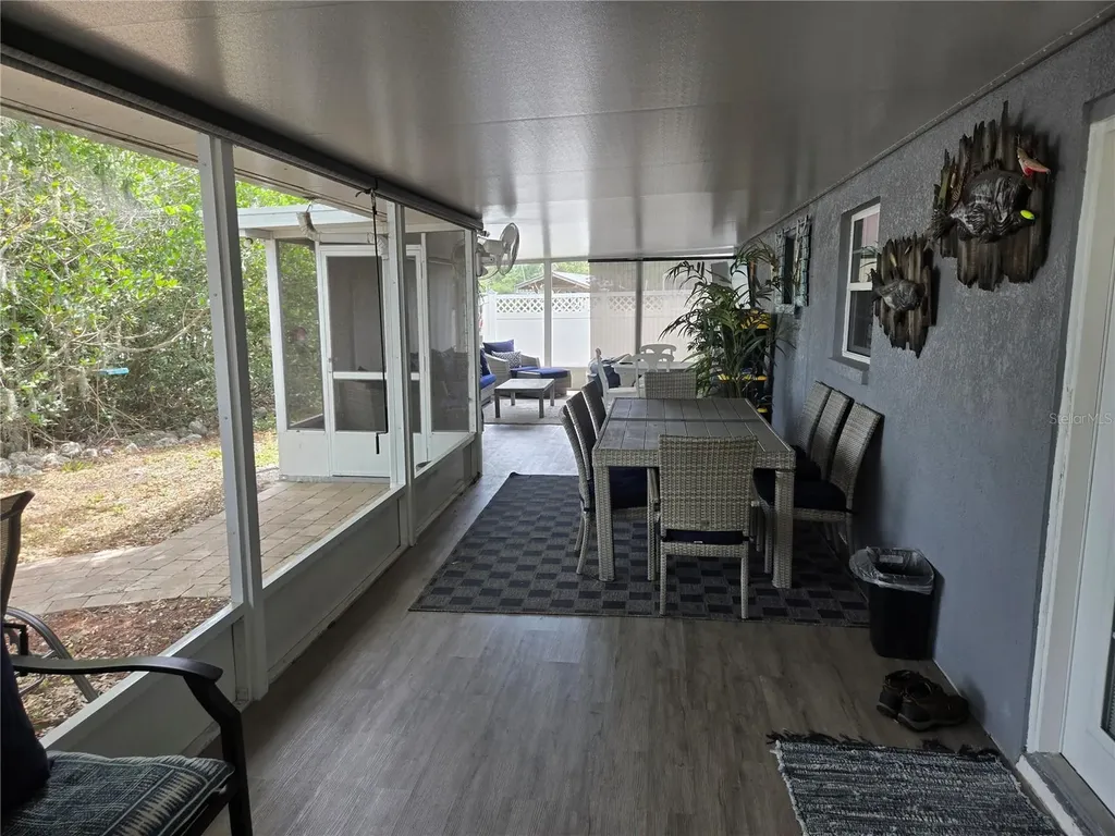 107 6th Street NW Ruskin FL 33570