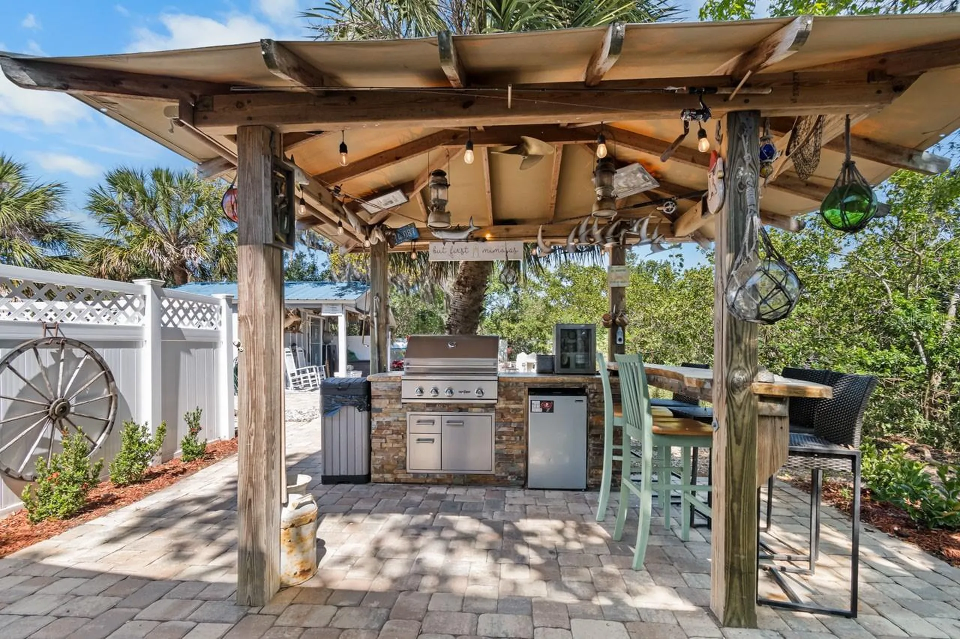 107 6th Street NW Ruskin FL 33570