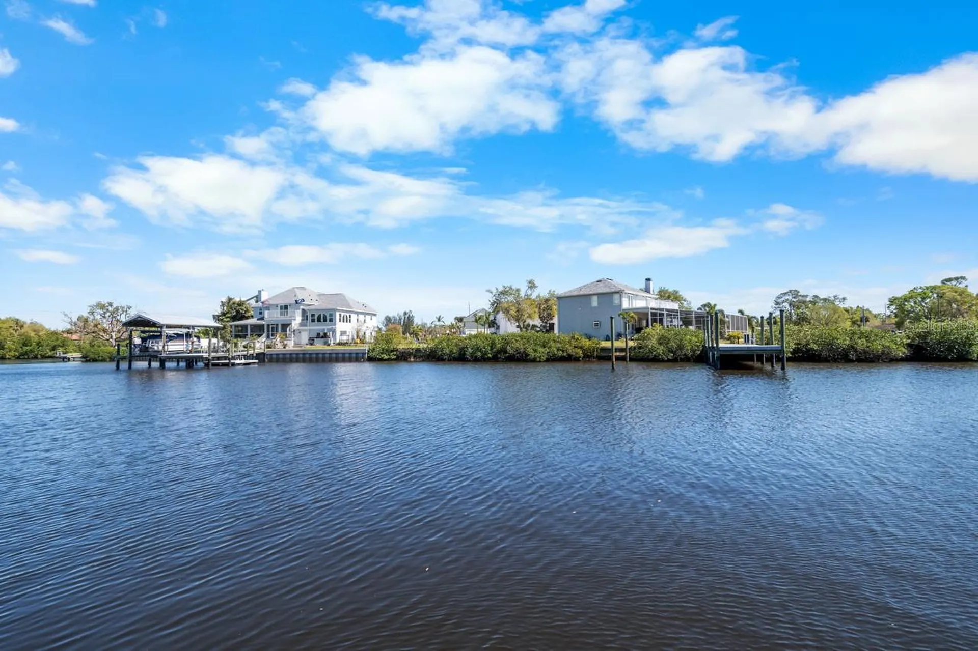 107 6th Street NW Ruskin FL 33570