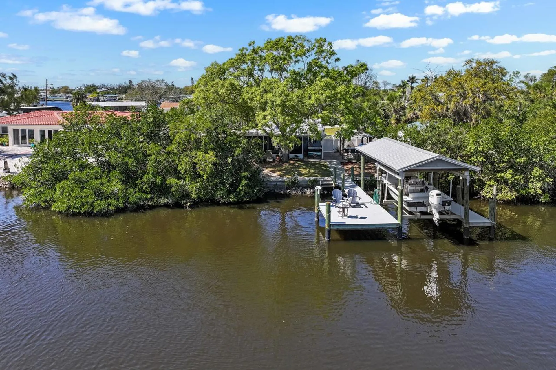 107 6th Street NW Ruskin FL 33570